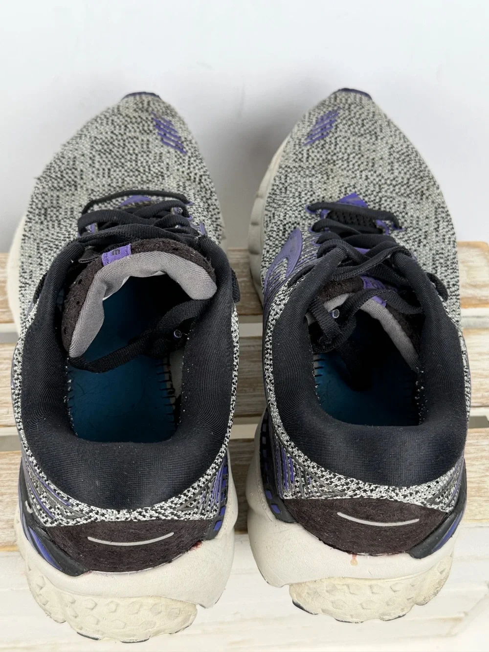 Brooks Women's Adrenaline GTS 19 running shoes grey and purple color way 7.5